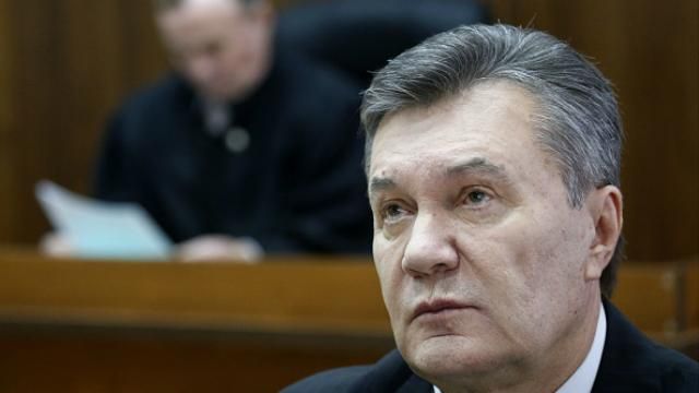 Янукович вкотре розповів байку, як якісь "радикали" хотіли розстріляти його кортеж