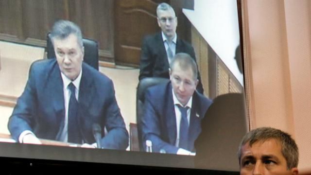 Президент-втікач озвучив власну версію про зброю на Майдані Президент-втікач озвучив власну версію про зброю на Майдані