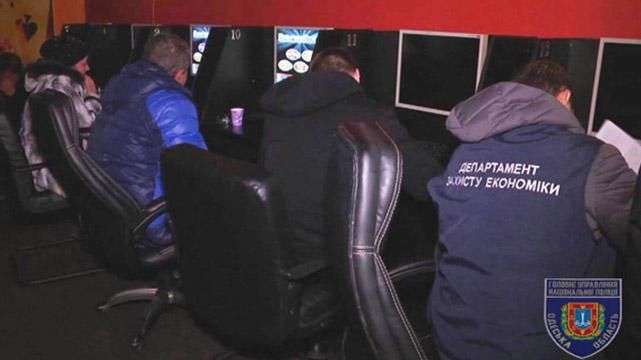 В Одесі "накрили" 2 нелегальних казино В Одесі "накрили" 2 нелегальних казино
