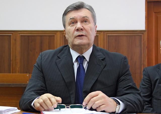 Янукович повинен в грудні приїхати в Україну, – Матіос