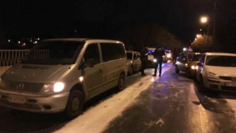 Масштабная авария в Ровно: из-за непогоды столкнулись 6 автомобилей