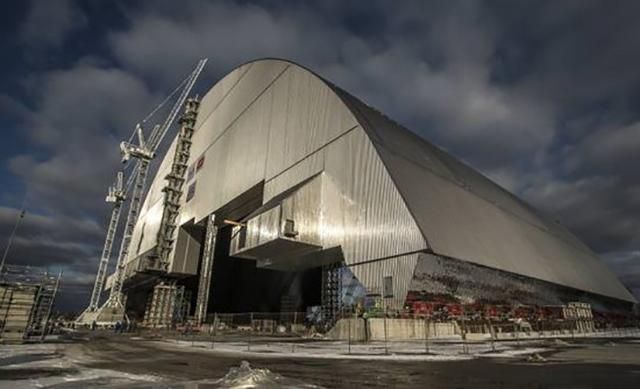 Нова арка над реактором ЧАЕС – найбільша рухома конструкція в світі, – Порошенко