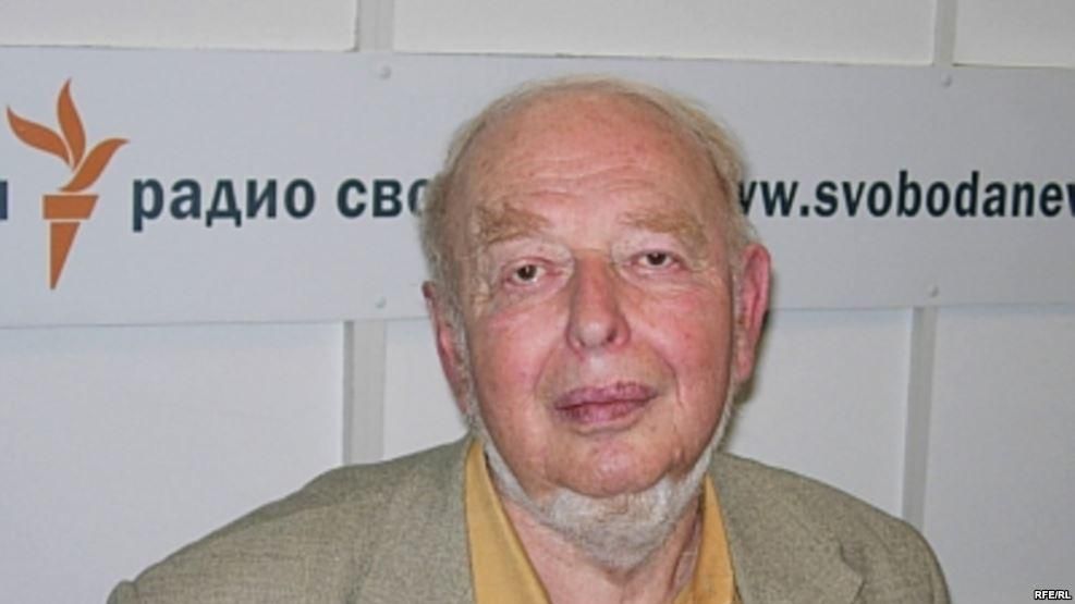 В Москве скончался историк и критик Путина В Москве скончался историк и критик Путина