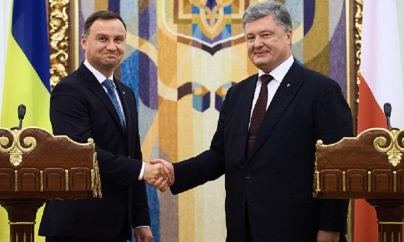 Порошенко пригласили посетить Польшу Порошенко пригласили посетить Польшу