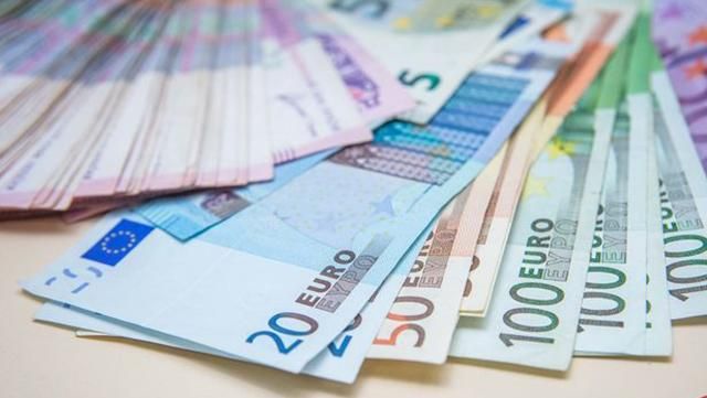 Готівковий курс валют 1 грудня: євро дешевшає щодо гривні