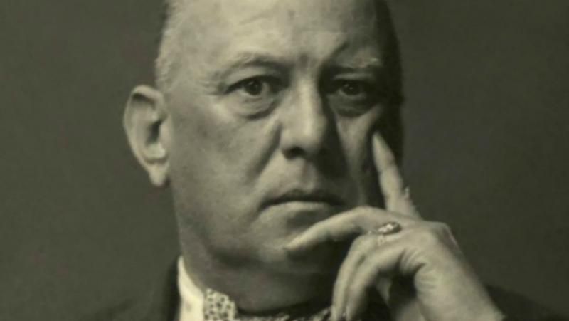 Казаки-маги встановили пам'ятник відомому містику в Краснодарі
Казаки-маги встановили пам'ятник відомому містику в Краснодарі