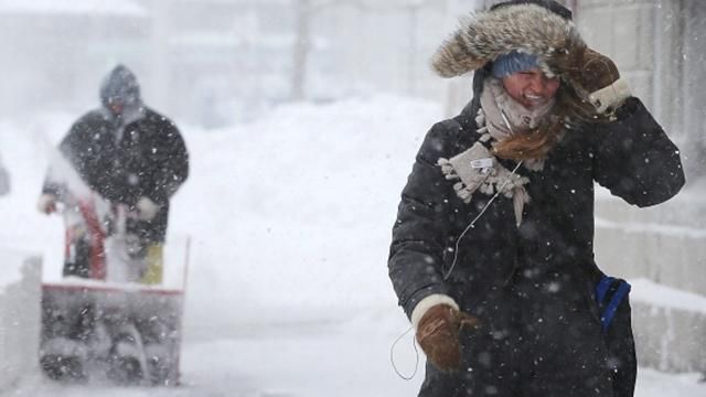 Зима розгулялася: українців попередили про снігопади та хуртовини 