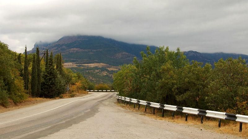 Российская власть хочет снести десятки домов в Крыму Российская власть хочет снести десятки домов в Крыму