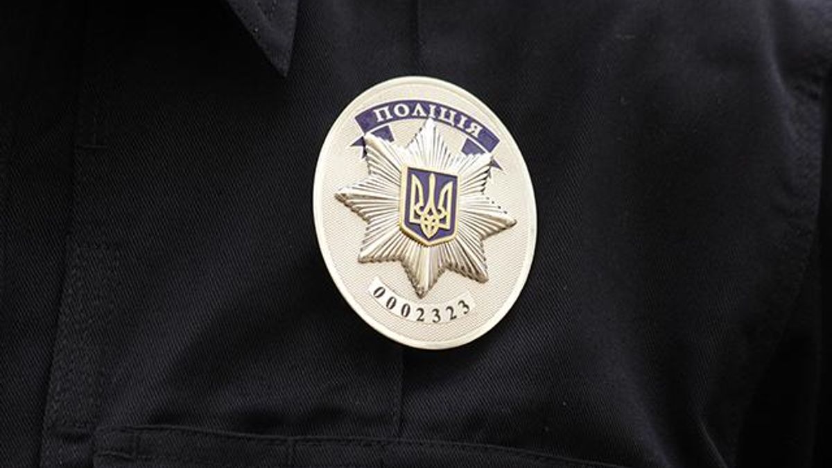 Поліція спростовує заяви про загибель шостого поліцейського під Києвом Поліція спростовує заяви про загибель шостого поліцейського під Києвом