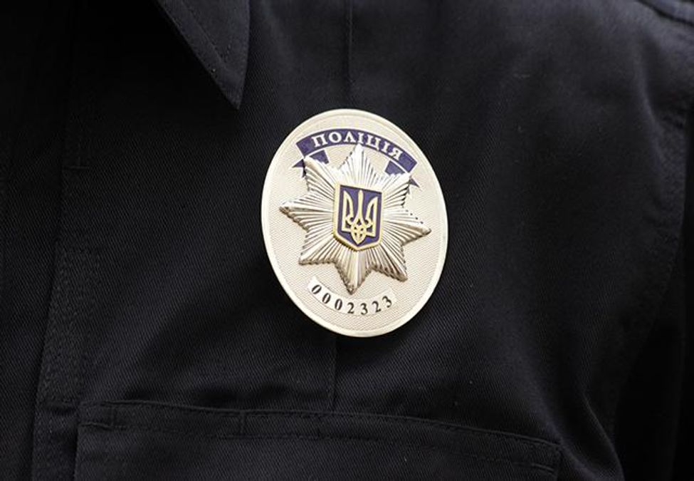 Полиция опровергает заявления о гибели шестого полицейского под Киевом Полиция опровергает заявления о гибели шестого полицейского под Киевом