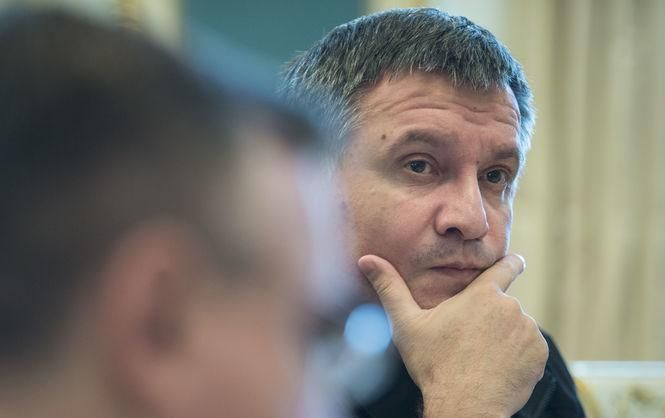 Аваков прокомментировал смертельную перестрелку под Киевом