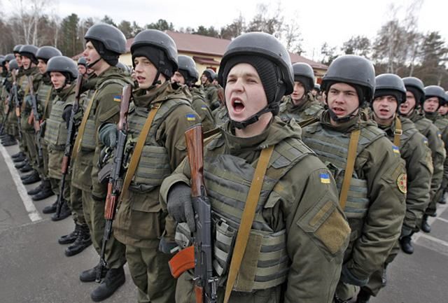 Военные теперь могут разрывать контракты до окончания АТО Военные теперь могут разрывать контракты до окончания АТО