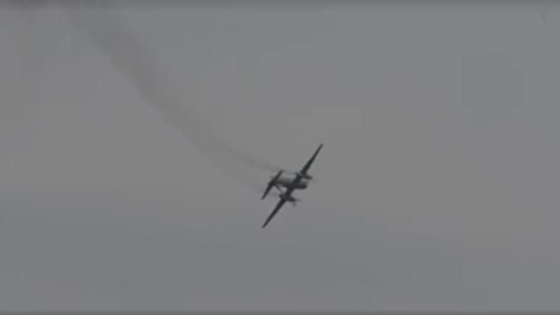 Вищий пілотаж: український Ан-32 вразив видовищними трюками Вищий пілотаж: український Ан-32 вразив видовищними трюками