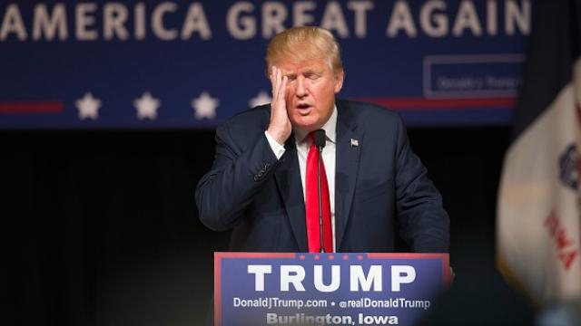 В Трампа уверяют, что он продал все свои акции еще до победы на выборах