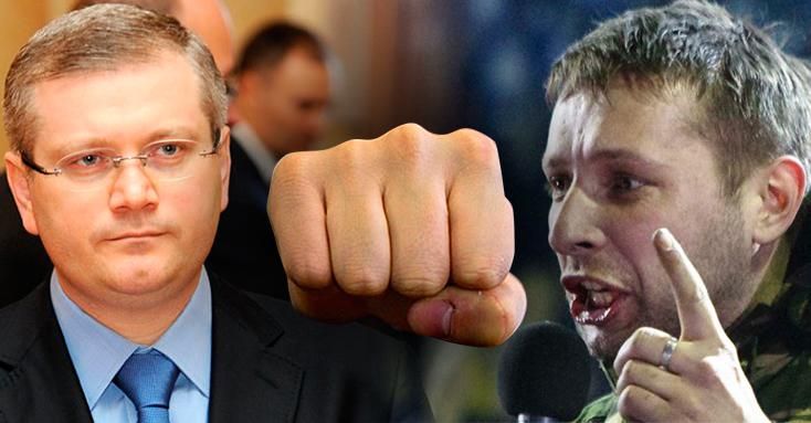 Парасюк зізнався, що йому соромно за напад на машину Вілкула Парасюк зізнався, що йому соромно за напад на машину Вілкула