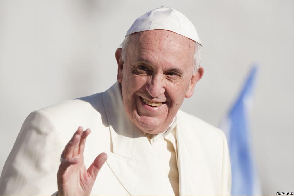 Папа сравнил с копрофагией любовь к скандалам