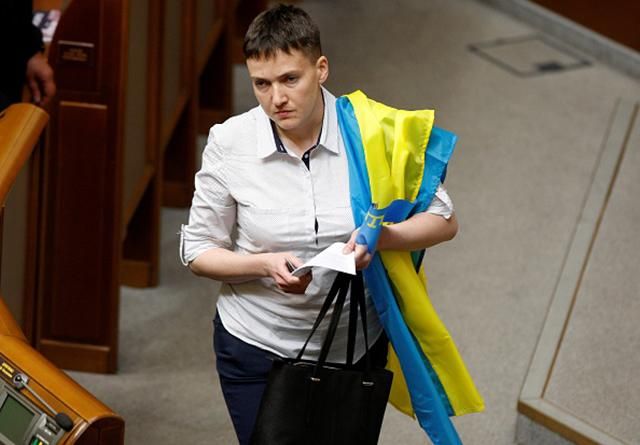 Савченко підтримала Новинського і зробила йому комплімент Савченко підтримала Новинського і зробила йому комплімент