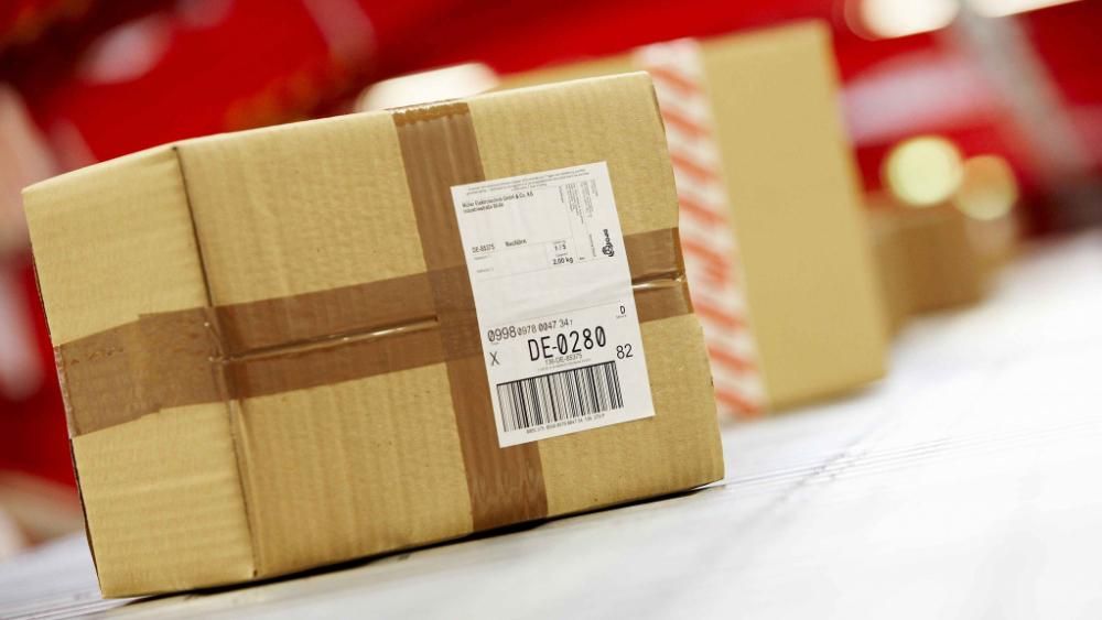 "Скандальний" законопроект про митний ліміт 22 євро за посилку відкликали "Скандальний" законопроект про митний ліміт 22 євро за посилку відкликали