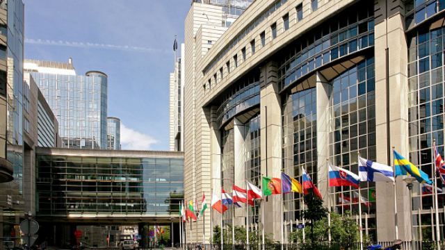 Стало відомо, коли Європарламент проголосує за механізм припинення безвізу