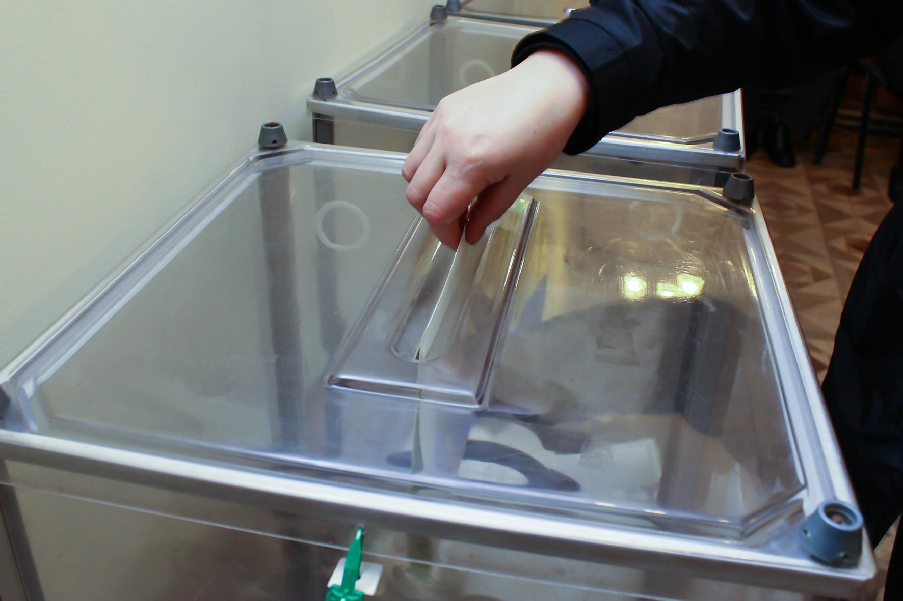 Вибори в об’єднаних громадах завершилися: явка дуже низька Вибори в об’єднаних громадах завершилися: явка дуже низька