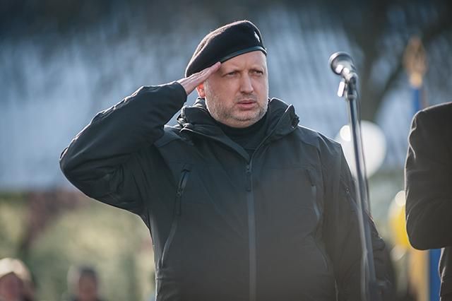 Сухопутные войска скоро очистят территорию Украины от врага, – Турчинов