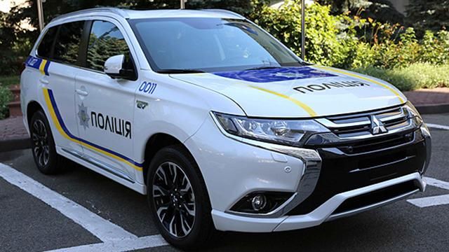 Як процвітає корупція на закупівлях автомобілів для поліції