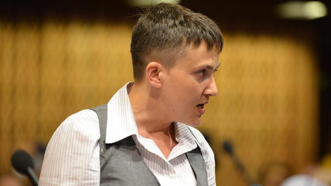 Савченко розповіла, чому зустріч з терористами була таємною Савченко розповіла, чому зустріч з терористами була таємною