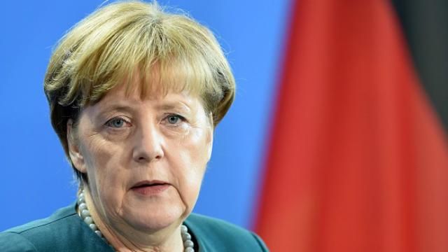 Меркель особисто пообіцяла Порошенкові якнайшвидше дати Україні безвіз