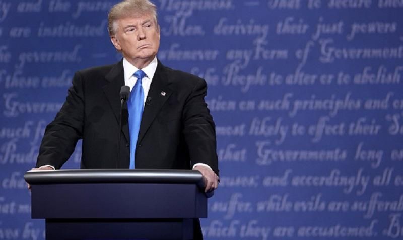 Трамп знайшов міністра, який займеться нелегальними мігрантами Трамп знайшов міністра, який займеться нелегальними мігрантами