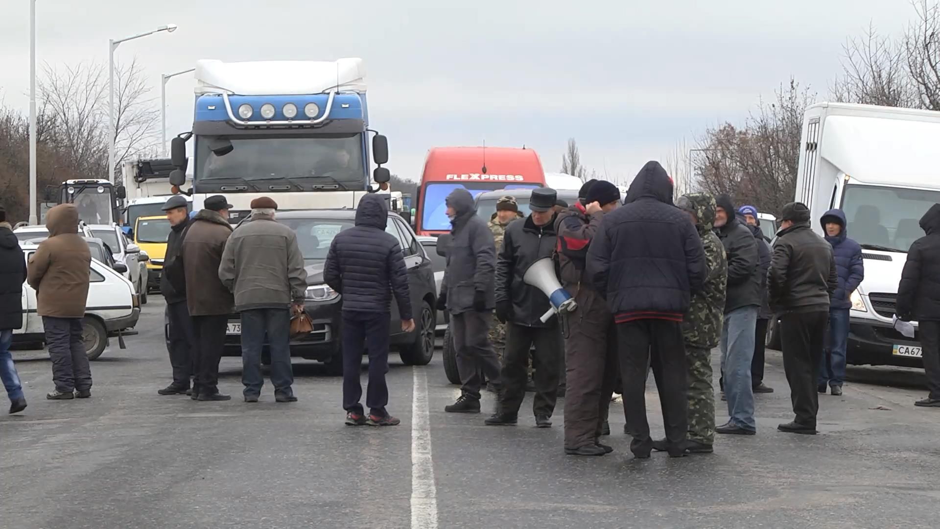 Екс-міліціонери погрожують новим Майданом