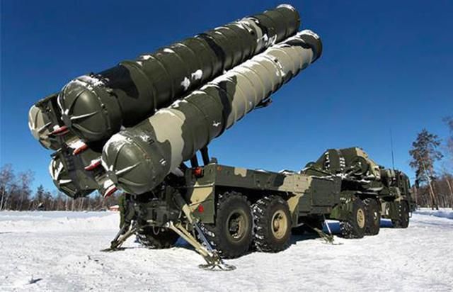Росія пригнала до Криму нову систему протиповітряної оборони
