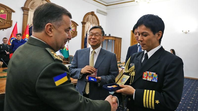 Полторак озвучил огромные цифры помощи от Японии Полторак озвучил огромные цифры помощи от Японии