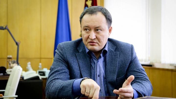 Як в СБУ "прикривають" чиновника, який не оприлюднив своєї декларації Як в СБУ "прикривають" чиновника, який не оприлюднив своєї декларації