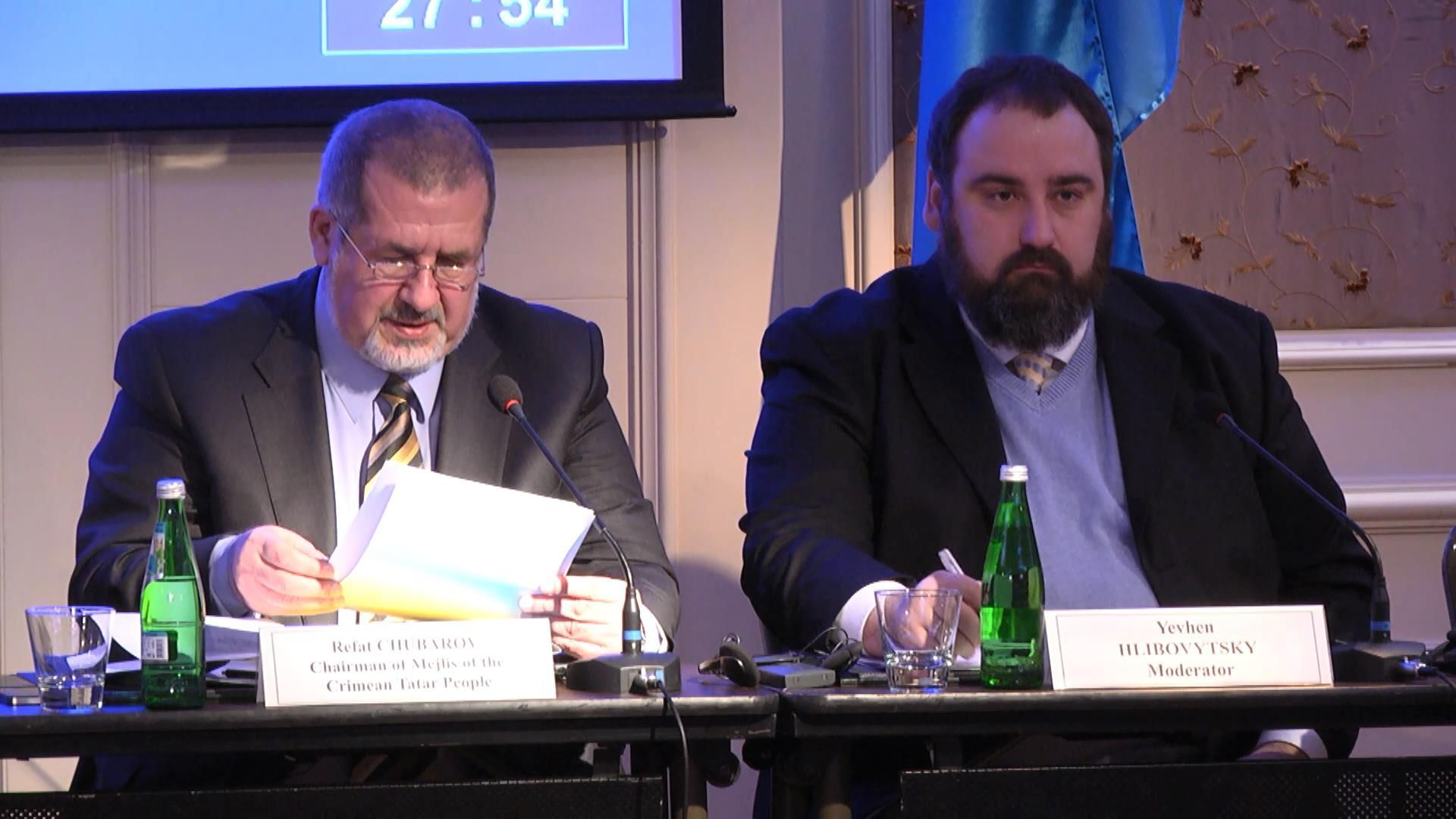 Кримським татарам увірвався терпець, кличуть у Крим моніторингову місію
Кримським татарам увірвався терпець, кличуть у Крим моніторингову місію