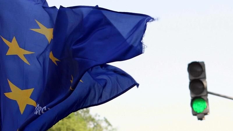 У Європарламенті пояснили нову дату розгляду безвізу для України У Європарламенті пояснили нову дату розгляду безвізу для України