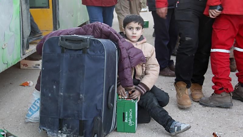 Мы хотим выехать из Алеппо, чтобы есть, – сироты записали душещипательное видеообращение