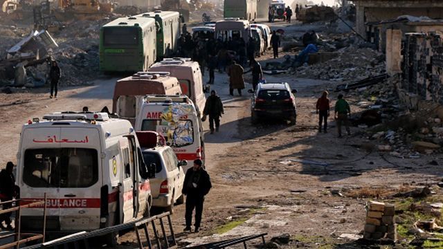 Эвакуация Алеппо прервалась из-за взрывов