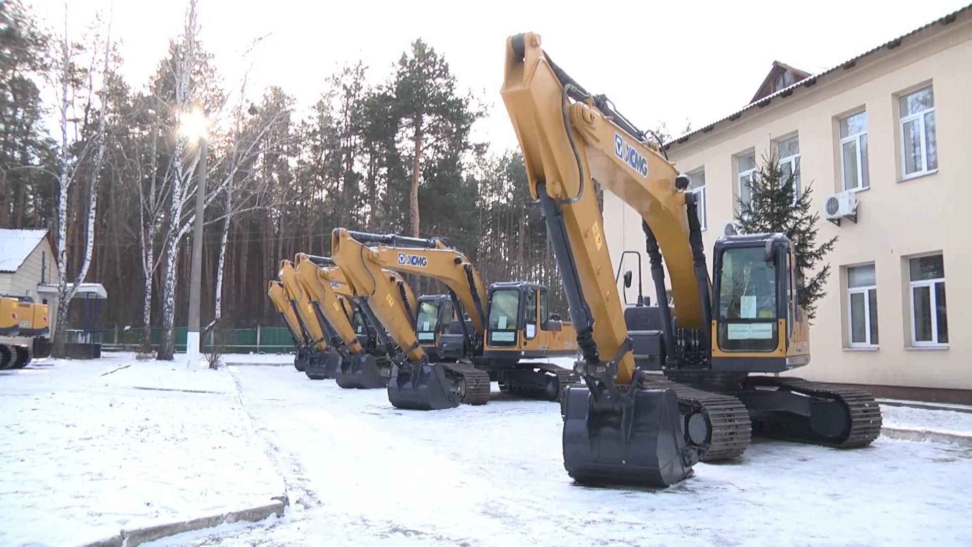 Китай закупив для українських рятувальників нову спецтехніку