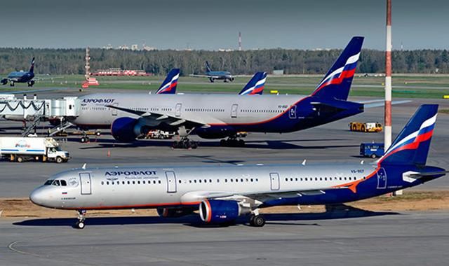 В аэропорту России столкнулись самолеты