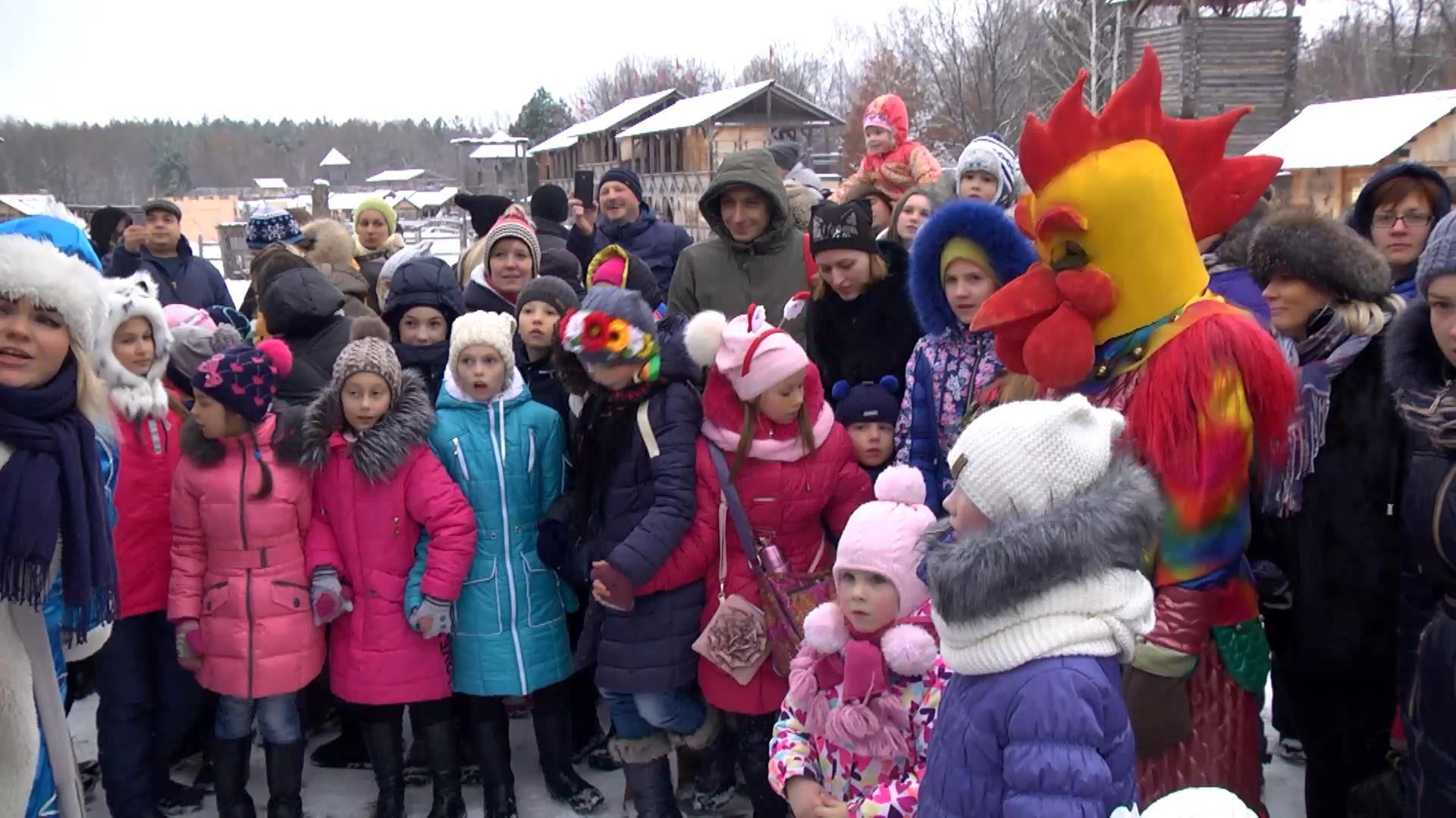 В київській резиденції Діда Мороза відбувся справжній карнавал казок