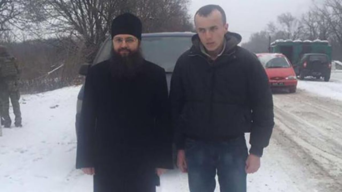 Стало відомо, де бойовики утримували "кіборга" Колодія Стало відомо, де бойовики утримували "кіборга" Колодія