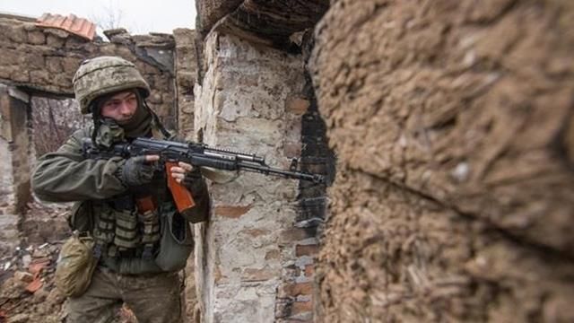 Бої на Світлодарській дузі: бойовики відступили Бої на Світлодарській дузі: бойовики відступили