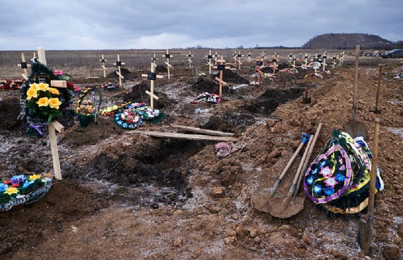 Волонтеры заявили, что боевики заблокировали вывоз убитых украинских военных Волонтеры заявили, что боевики заблокировали вывоз убитых украинских военных