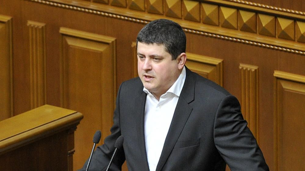 Бурбак: НФ вимагає прийняти закон про спецконфіскацію коштів Януковича, які підуть на соцвиплати