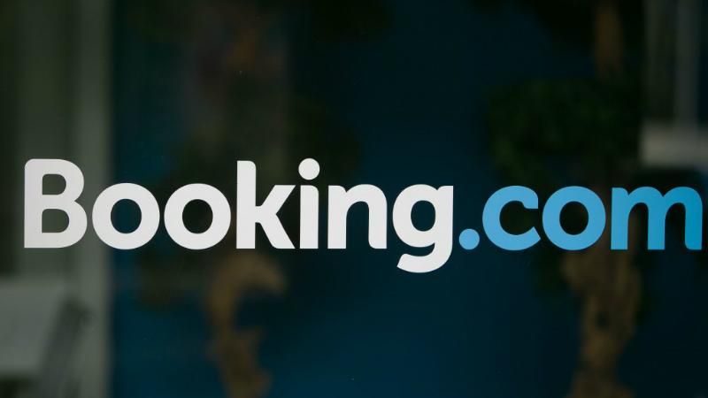 Booking.com миттєво відреагував на скандал з бронюваннями в окупованому Криму