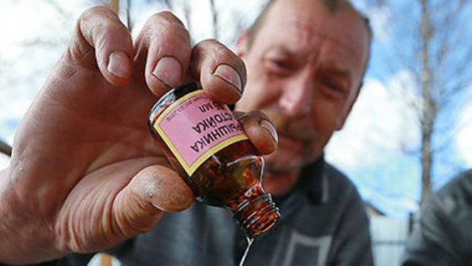 Новая напасть россиян: что нужно знать об отравлении настойкой боярышника в Иркутске Новая напасть россиян: что нужно знать об отравлении настойкой боярышника в Иркутске