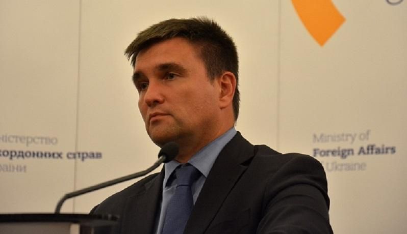 Клімкін заявив про підготовку введення візового режиму з Росією Клімкін заявив про підготовку введення візового режиму з Росією