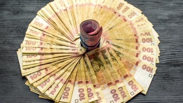 Наличный курс валют на 23 декабря: гривня несколько укрепилась накануне выходных Наличный курс валют на 23 декабря: гривня несколько укрепилась накануне выходных