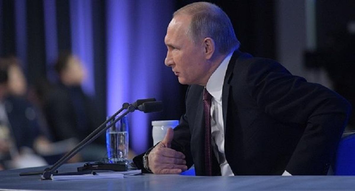 Карикатурист дотепно висміяв прес-конференцію Путіна Карикатурист дотепно висміяв прес-конференцію Путіна