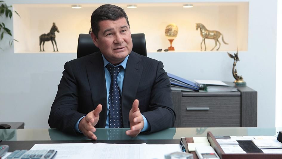 Онищенко рассказал, как Порошенко "ворует сотни миллионов долларов"